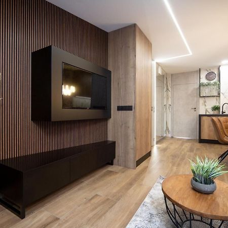 Jacuzzi Apartment Main Square คราคูฟ ภายนอก รูปภาพ